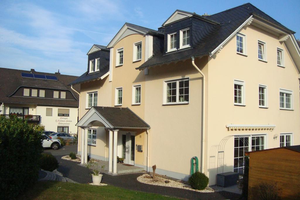 Residenz Moselstausee Санкт Алдегунд Екстериор снимка